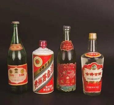 53度第五代红花郎酒10传承酱酒古法酿造